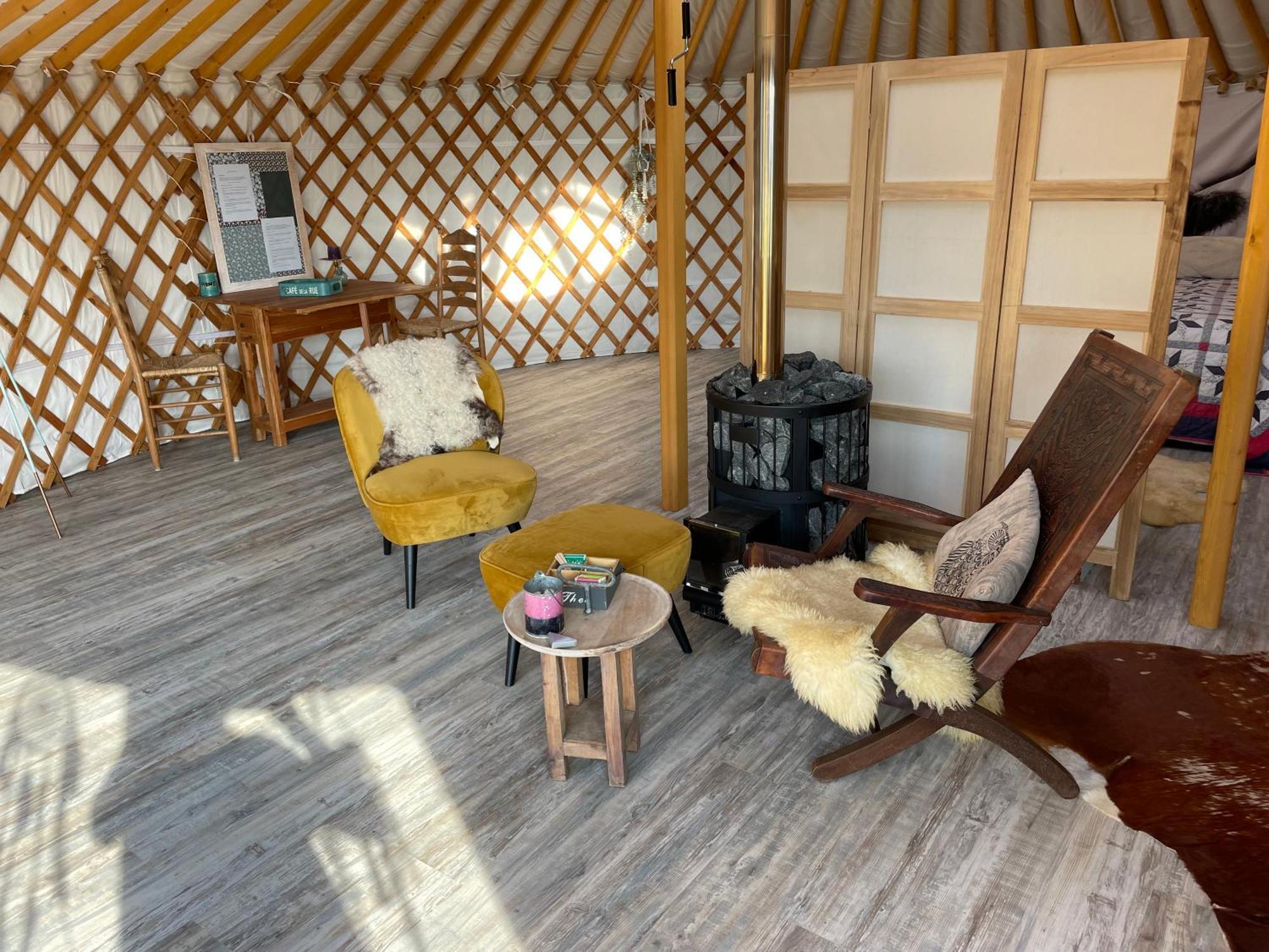 Luxe Yurt Hotel Koudekerke Buitenkant foto
