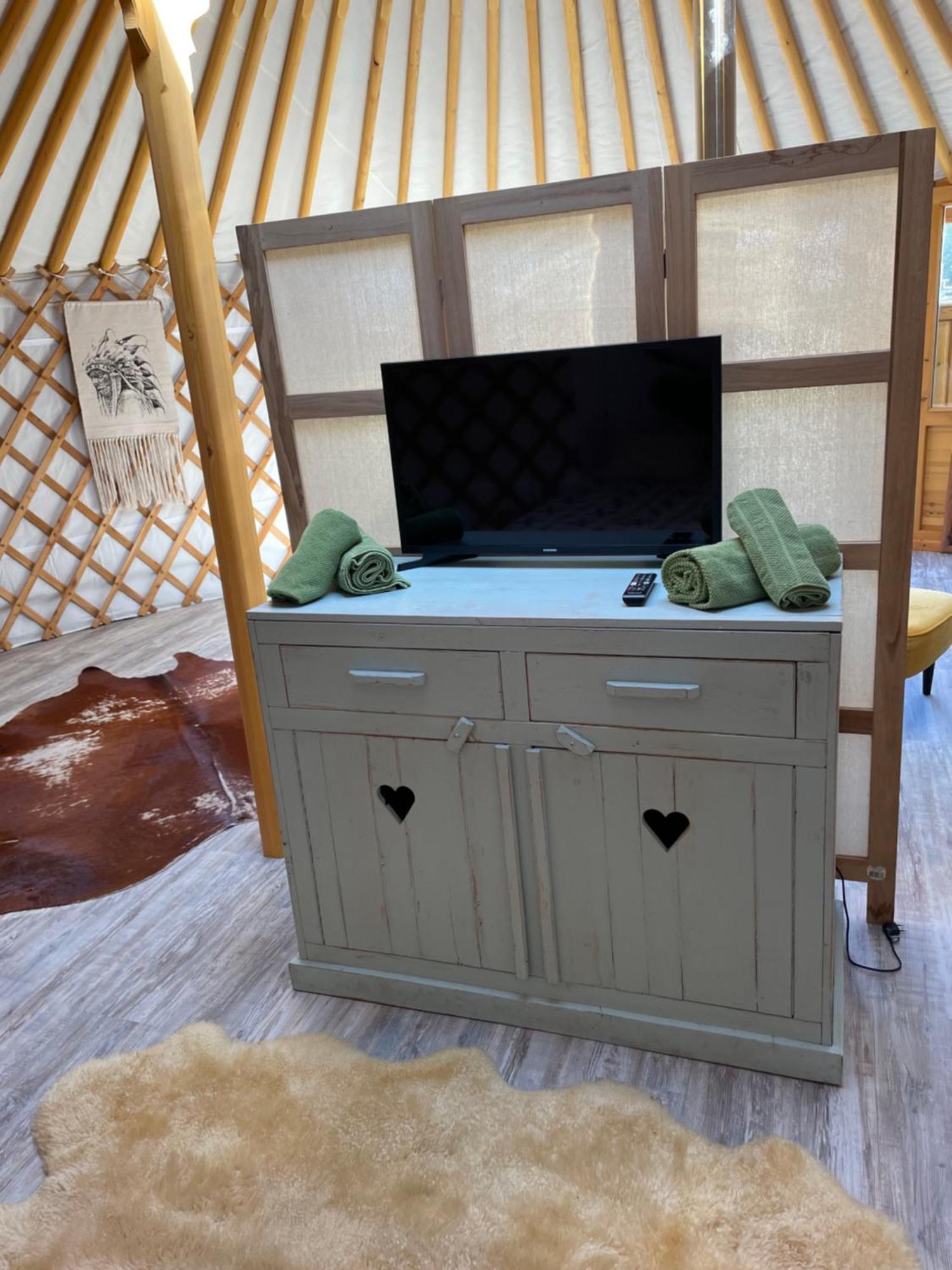 Luxe Yurt Hotel Koudekerke Buitenkant foto